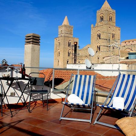 Penthouse Duomo Apartment Чефалу Екстериор снимка