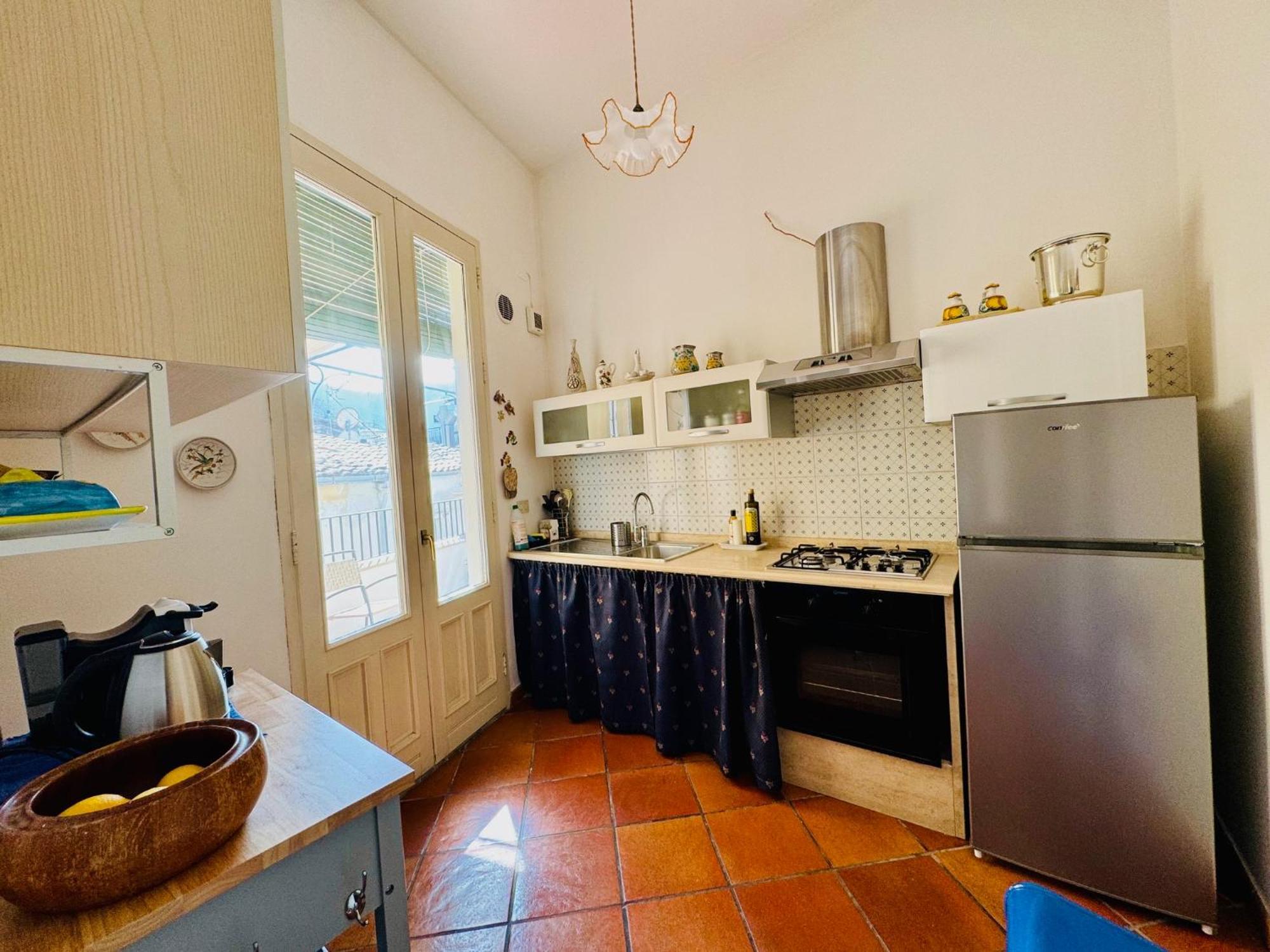 Penthouse Duomo Apartment Чефалу Екстериор снимка
