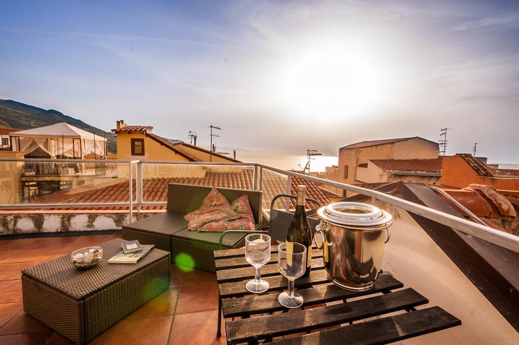 Penthouse Duomo Apartment Чефалу Екстериор снимка