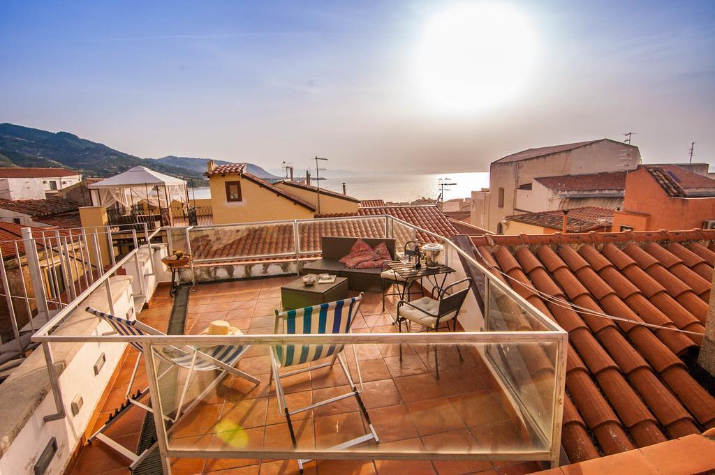 Penthouse Duomo Apartment Чефалу Екстериор снимка